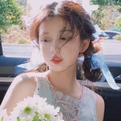 克莱尔的相机
